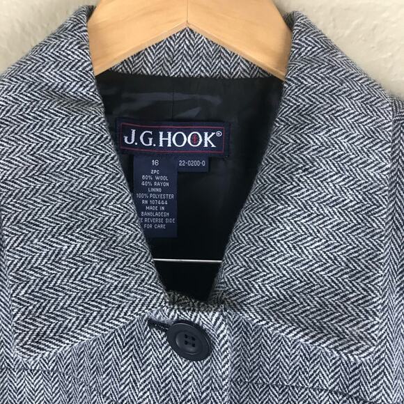 CLOSET CLEAR OUT!  JGHook Vintage Skirt Suit - Picture 3 of 7